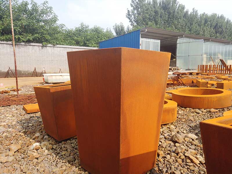 <h3>corten steel planters series– Veradek</h3>
